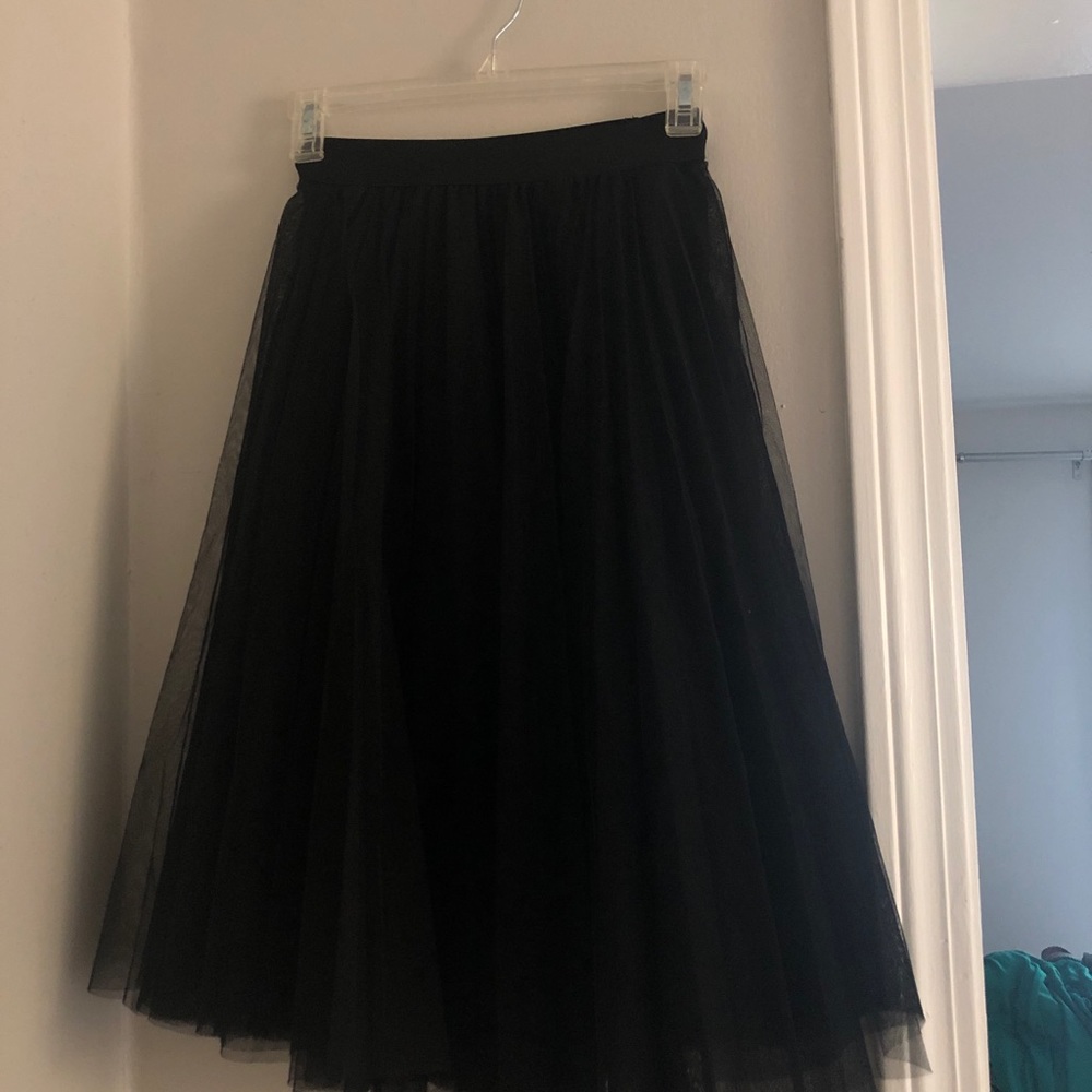 Black midi tutu skirt